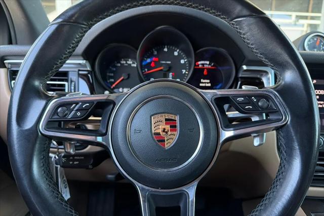 2019 Porsche Macan Macan