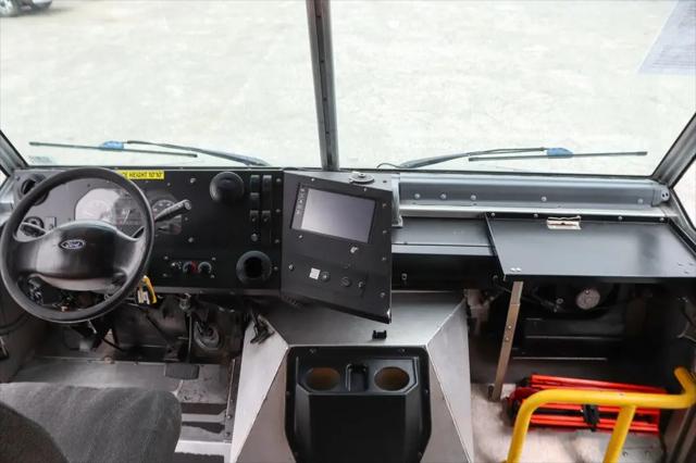2019 Ford E-450 Stripped E-450