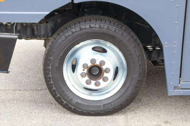2019 Ford E-450 Stripped E-450