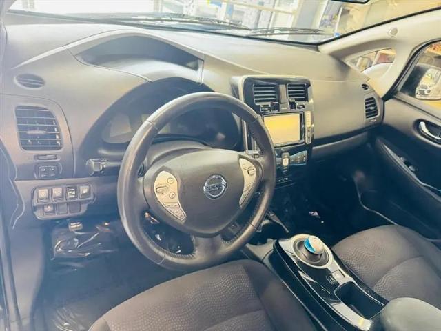 2017 Nissan LEAF SV