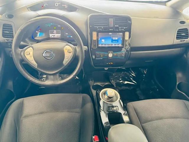 2017 Nissan LEAF SV