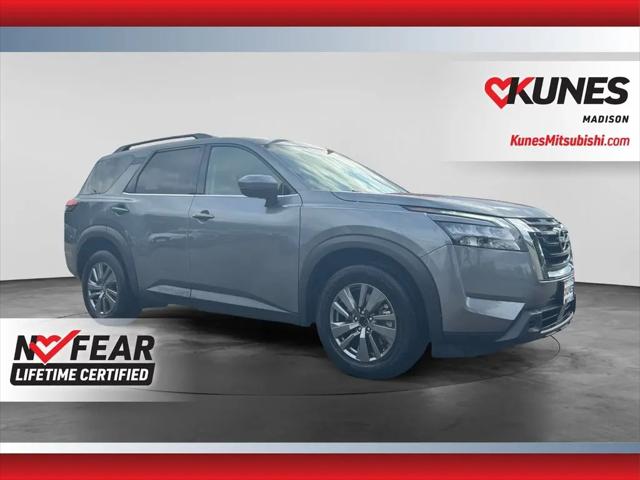 2025 Nissan Pathfinder SV 4WD for sale in Madison, WI