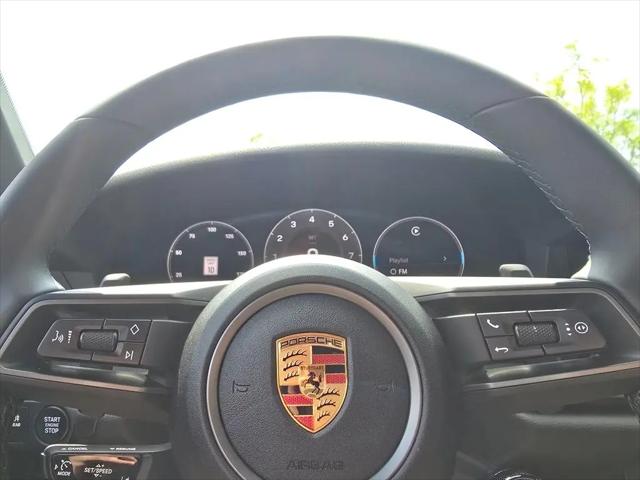 2025 Porsche 911 Carrera T
