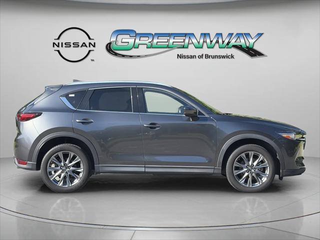 2021 Mazda CX-5 Signature