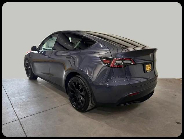 2022 Tesla Model Y Long Range Dual Motor All-Wheel Drive
