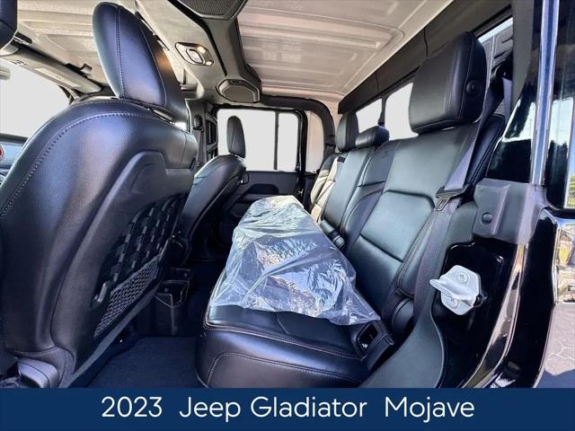 2023 Jeep Gladiator Sport