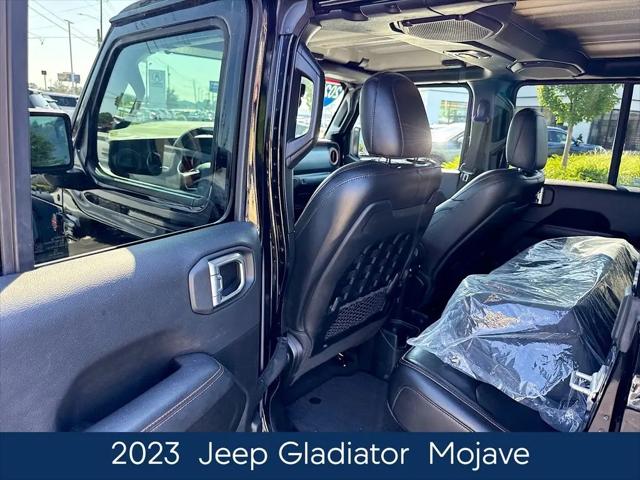 2023 Jeep Gladiator Sport