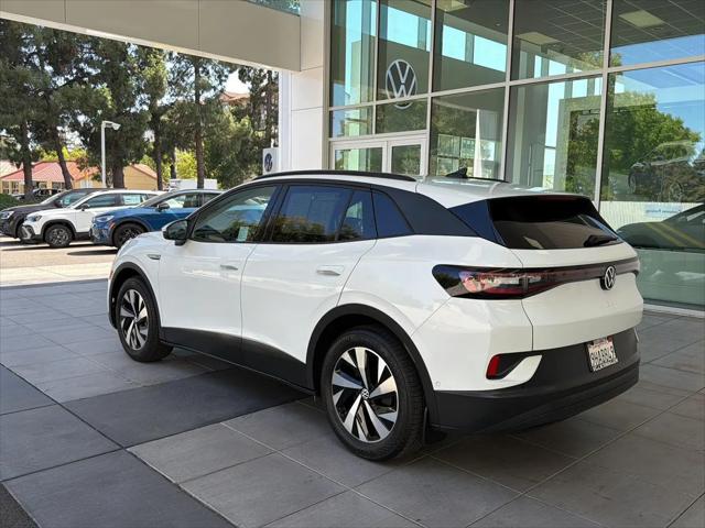 2023 Volkswagen ID.4 Pro