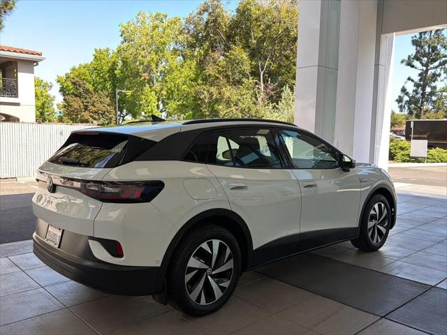 2023 Volkswagen ID.4 Pro