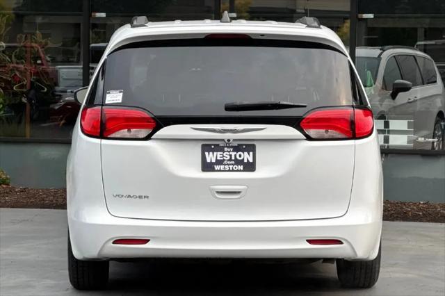 2021 Chrysler Voyager LXI