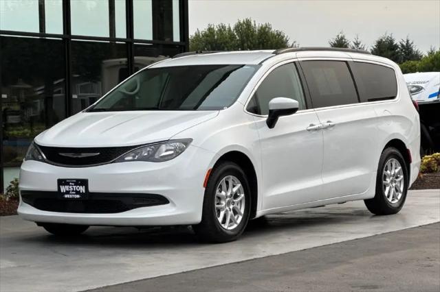 2021 Chrysler Voyager LXI
