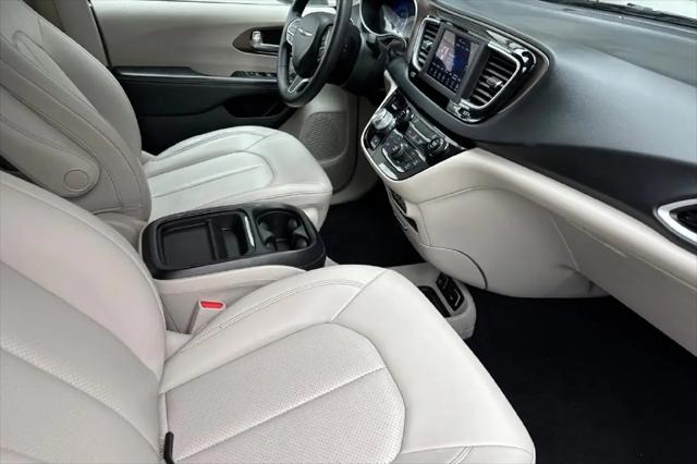 2021 Chrysler Voyager LXI