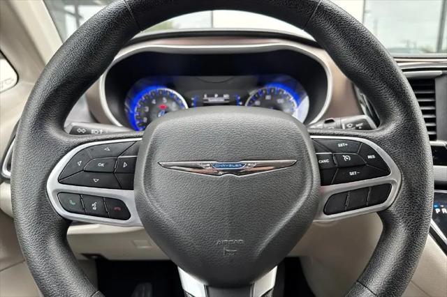 2021 Chrysler Voyager LXI