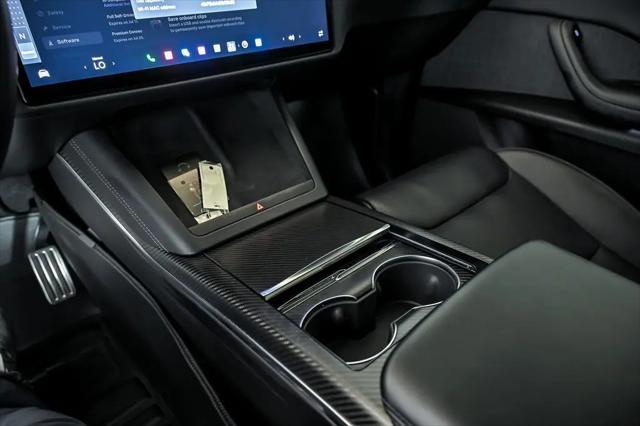2022 Tesla Model X Plaid Tri Motor All-Wheel Drive