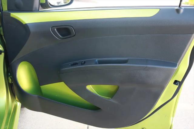 2013 Chevrolet Spark 2LT Auto