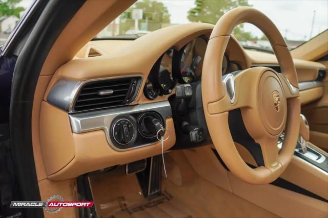 2013 Porsche 911 Carrera