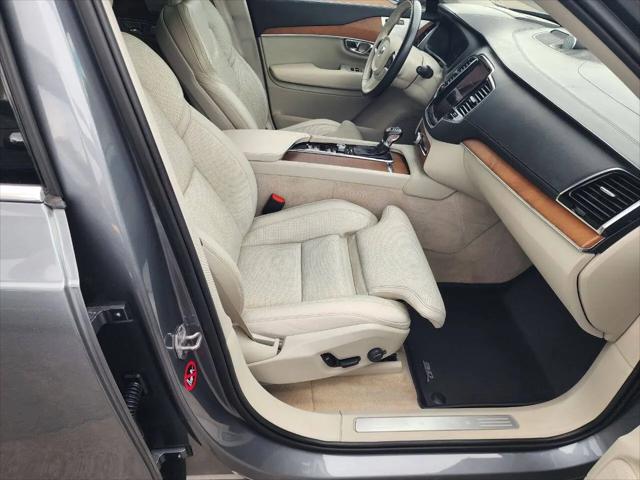 2016 Volvo XC90 T6 Inscription