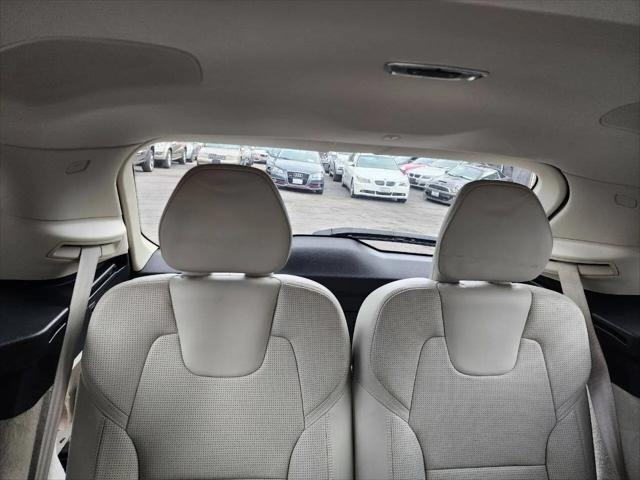 2016 Volvo XC90 T6 Inscription