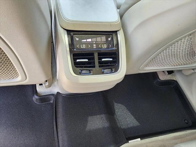 2016 Volvo XC90 T6 Inscription