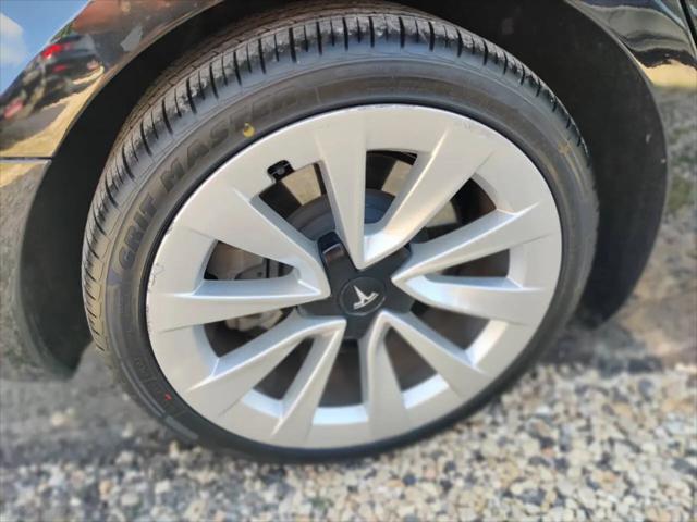 2021 Tesla Model 3 Standard Range Plus Rear-Wheel Drive