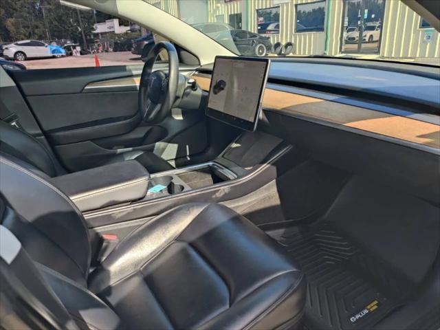 2021 Tesla Model 3 Standard Range Plus Rear-Wheel Drive