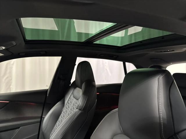 2022 Audi RS Q8 TFSI quattro Tiptronic