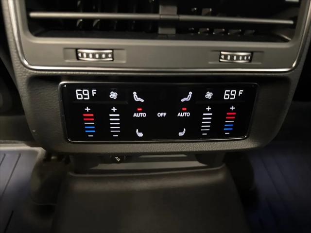 2022 Audi RS Q8 TFSI quattro Tiptronic