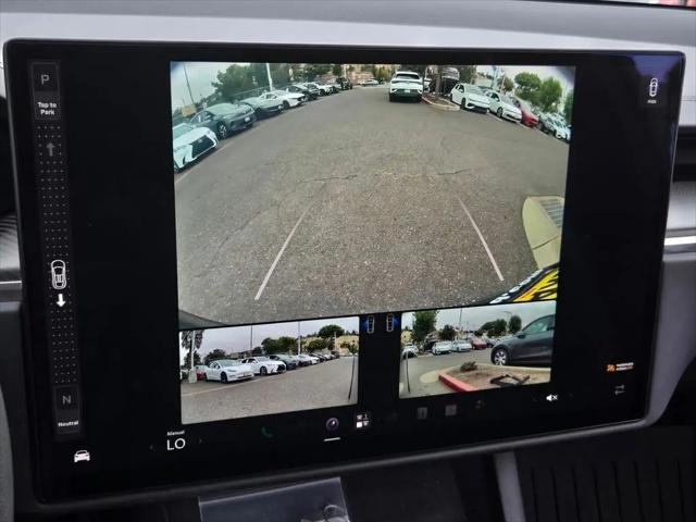 2023 Tesla Model X Plaid Tri Motor All-Wheel Drive