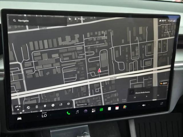 2023 Tesla Model X Plaid Tri Motor All-Wheel Drive
