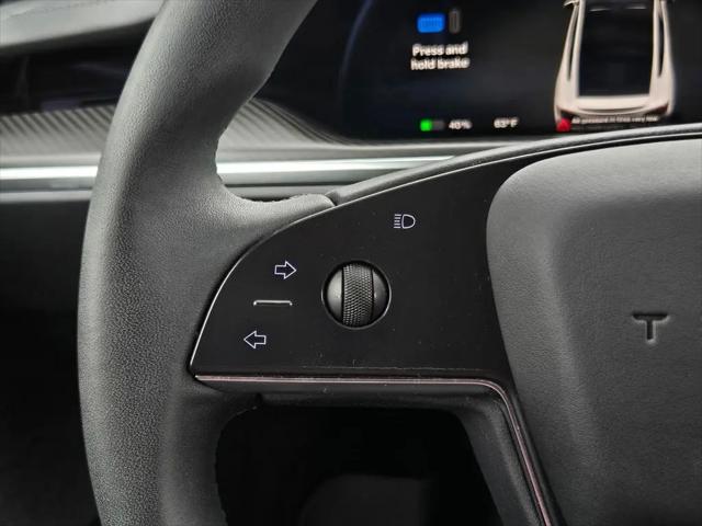 2023 Tesla Model X Plaid Tri Motor All-Wheel Drive