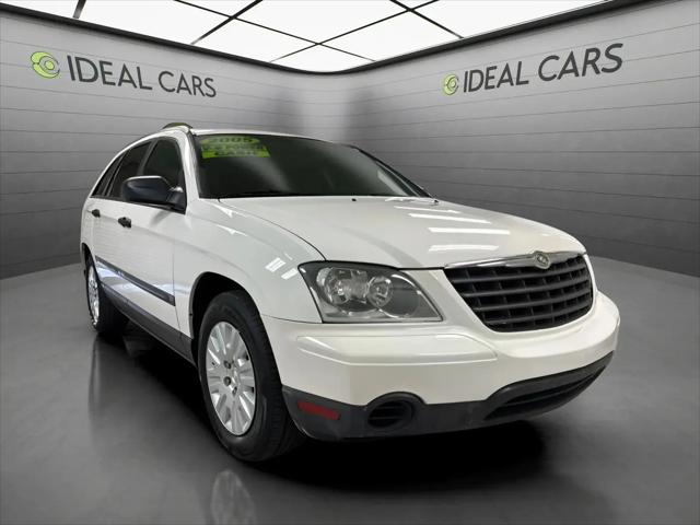 2005 Chrysler Pacifica Base