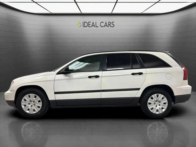 2005 Chrysler Pacifica Base
