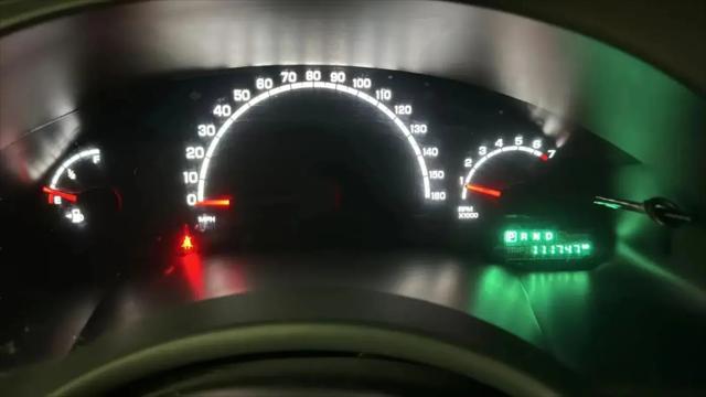 2005 Chrysler Pacifica Base