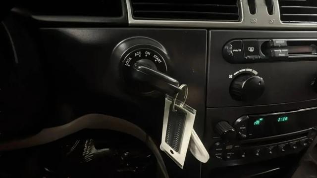2005 Chrysler Pacifica Base