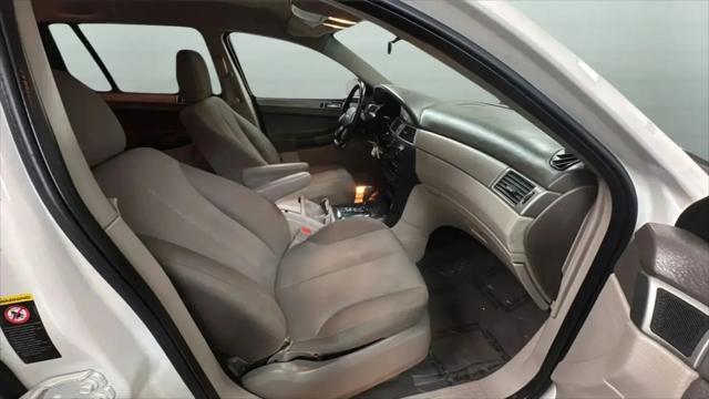2005 Chrysler Pacifica Base
