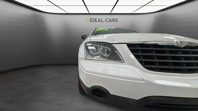 2005 Chrysler Pacifica Base