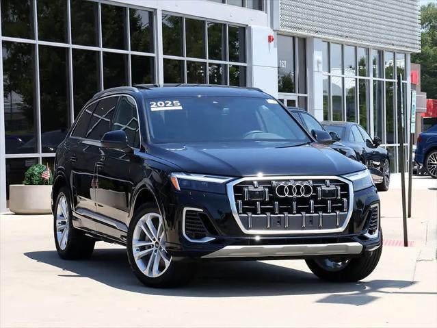 2025 Audi Q7 Premium 55 TFSI quattro Tiptronic for sale in Naperville, IL