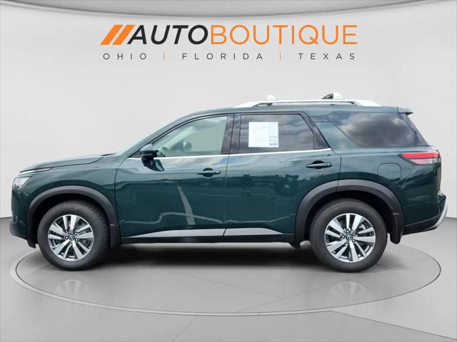 2023 Nissan Pathfinder SL 4WD
