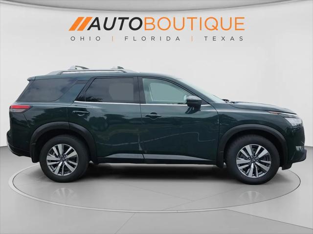 2023 Nissan Pathfinder SL 4WD