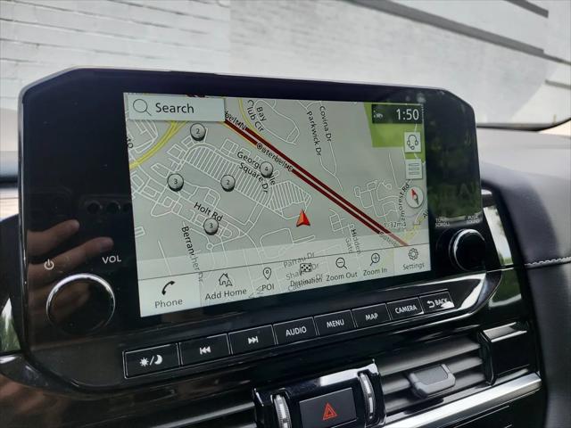 2023 Nissan Pathfinder SL 4WD