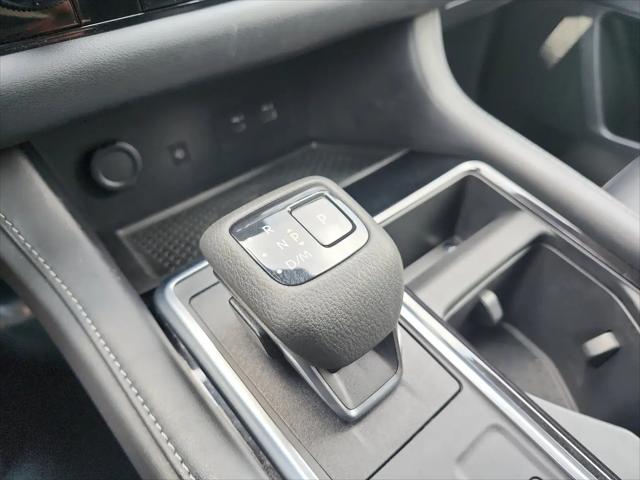 2023 Nissan Pathfinder SL 4WD