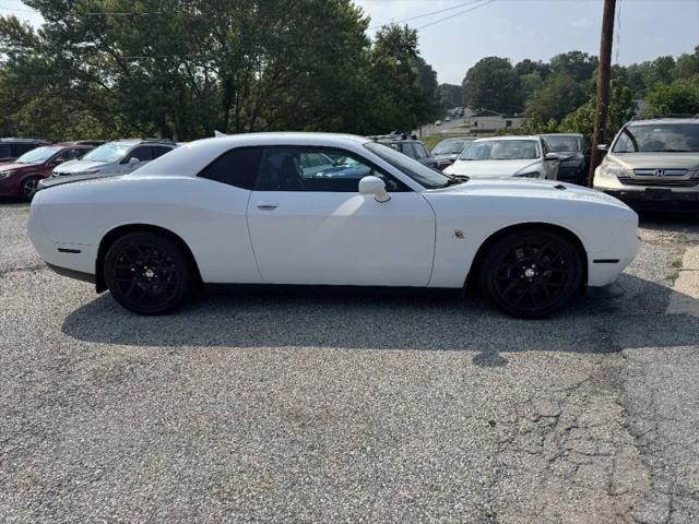 2015 Dodge Challenger R/T Scat Pack