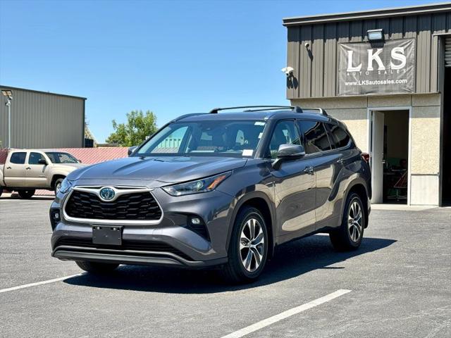 2021 Toyota Highlander Hybrid XLE