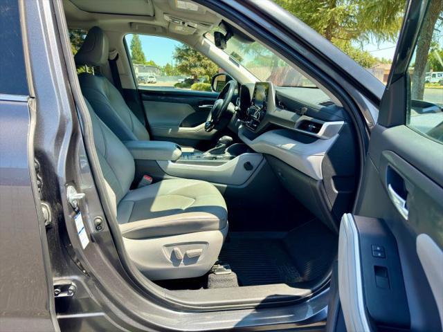 2021 Toyota Highlander Hybrid XLE