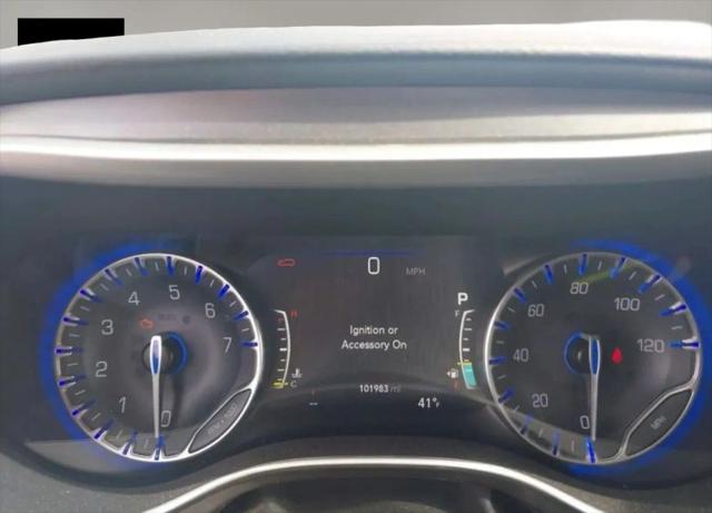 2022 Chrysler Pacifica Touring L