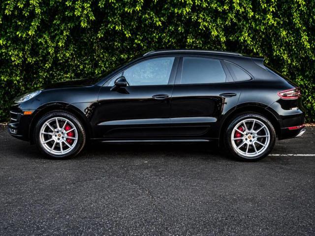 2015 Porsche Macan Turbo