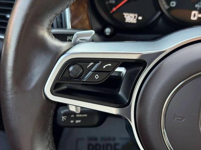 2015 Porsche Macan Turbo