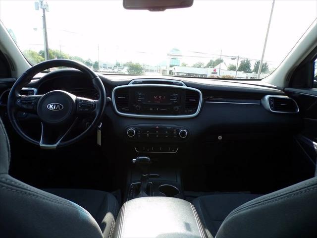 2016 Kia Sorento 2.4L LX