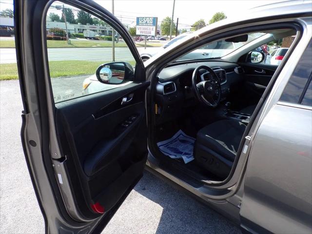 2016 Kia Sorento 2.4L LX