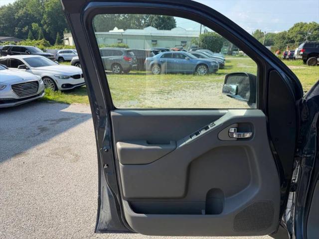 2016 Nissan Frontier SV
